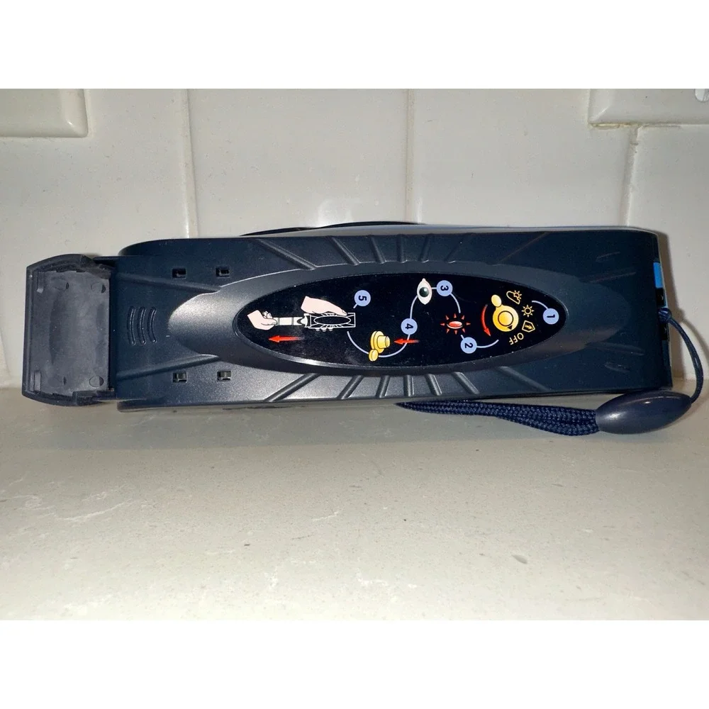 Polaroid i-Zone Instant Pocket Camera Blue Point and Shoot‎ Film Camera